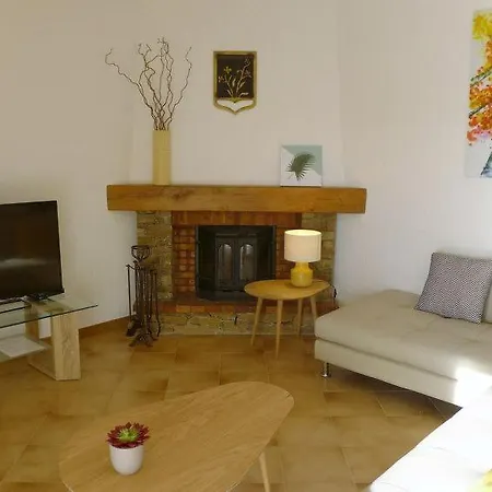 Bormes-les-mimosas Sleeps 8 Pool Air Con Wifi Bormes-les-Mimosas