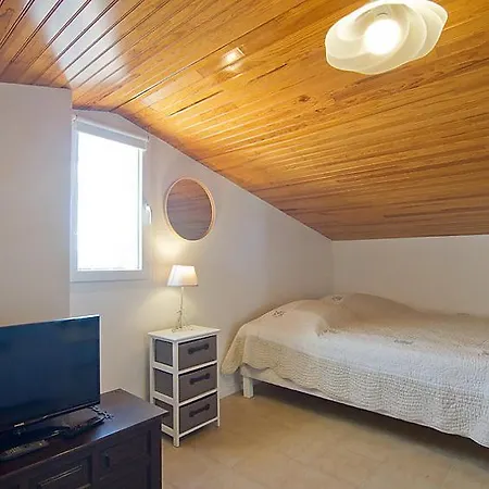 Semesterbostad Bormes-les-mimosas Sleeps 8 Pool Air Con Wifi *